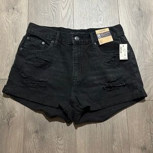 Aeropostale black real original denim mom shorts Size 10. 3.25” New with tags